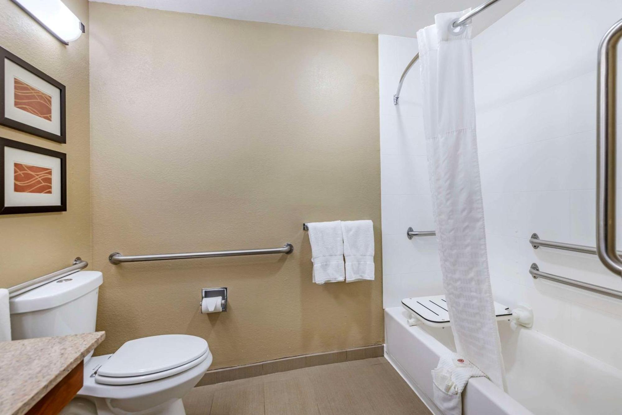 Comfort Inn Грейн-Веллі Екстер'єр фото