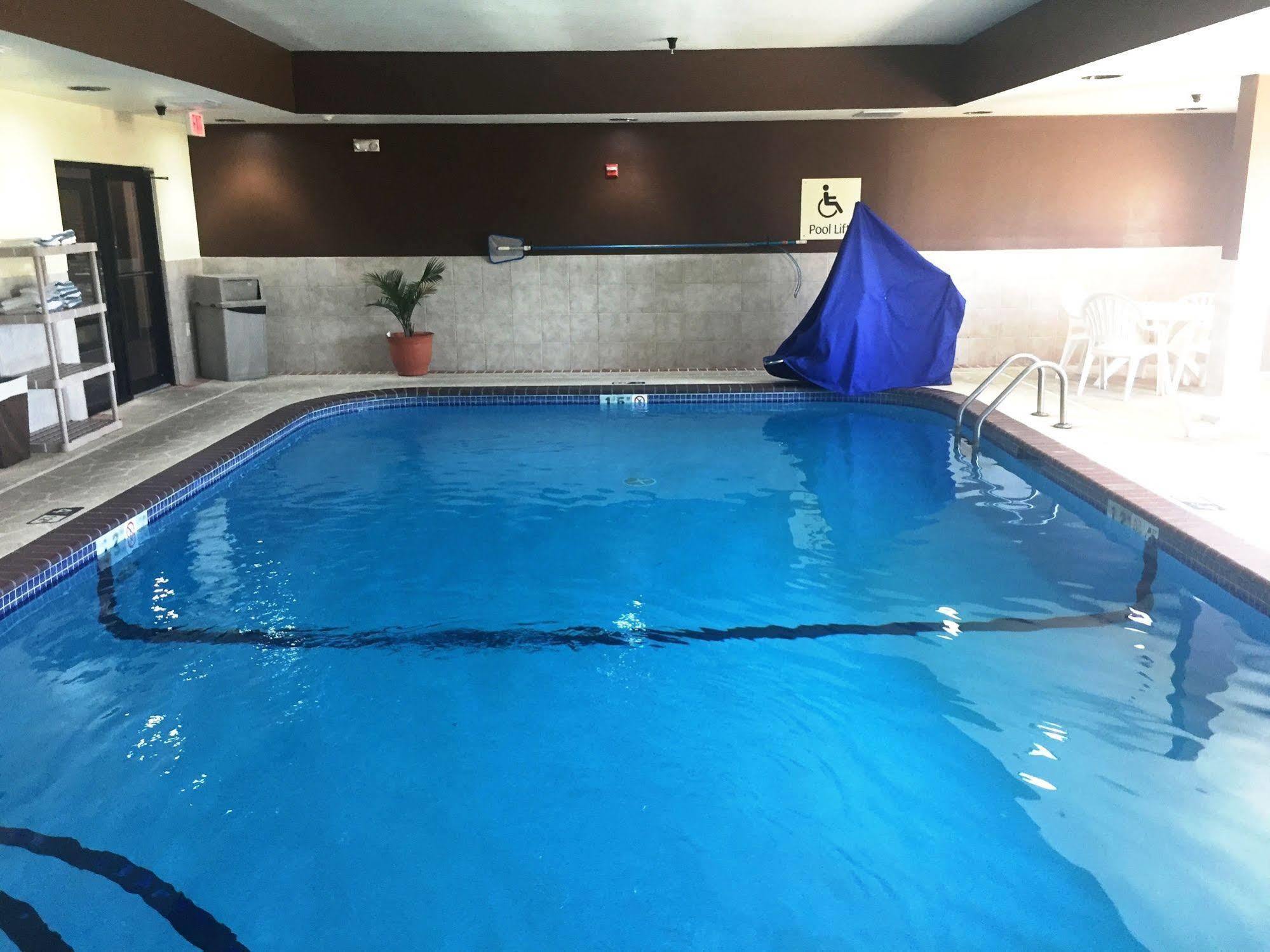 Comfort Inn Грейн-Веллі Екстер'єр фото