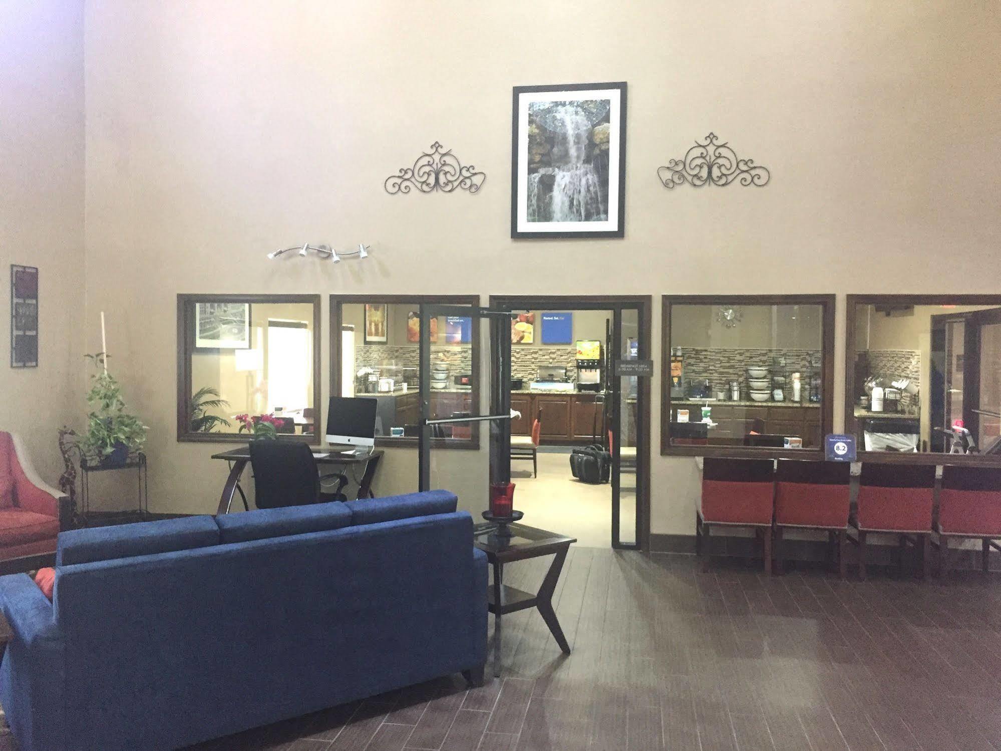 Comfort Inn Грейн-Веллі Екстер'єр фото